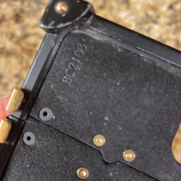 Louis Vuitton IPhone X phone case (without strap) - Picture 4 of 4